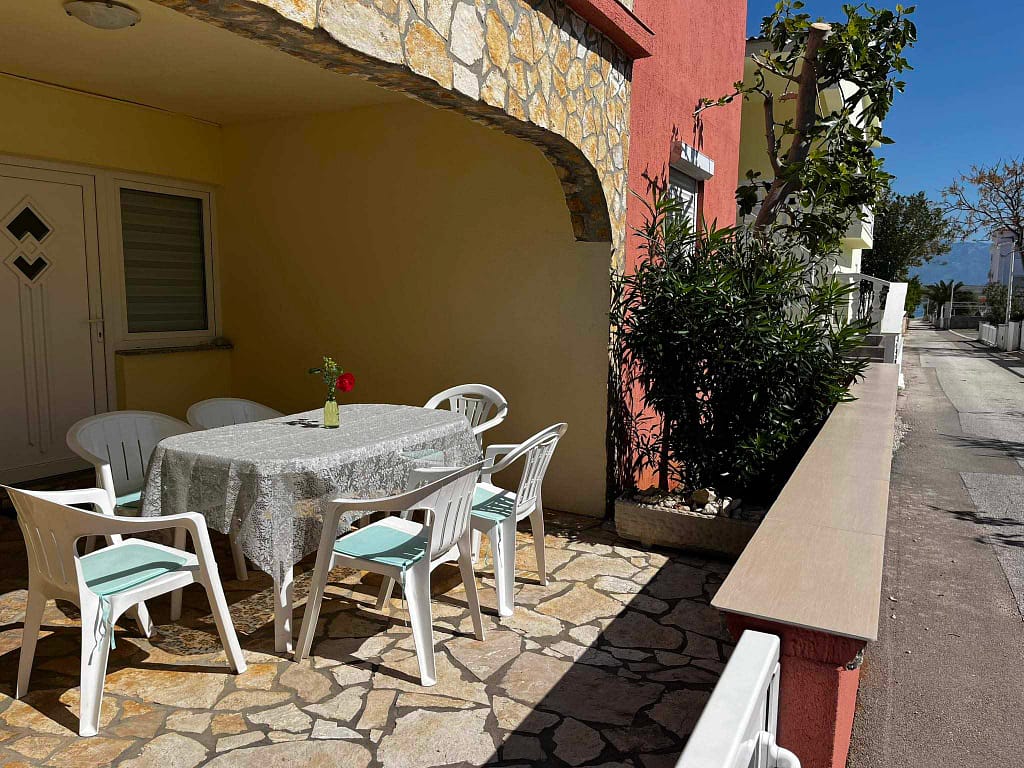 Dénár Apartmanok - Vir - Croatia - Horvátország Földszinti terasz