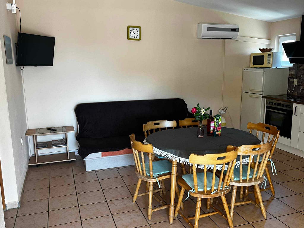 Dénár Apartmanok - Vir - Croatia - Horvátország földszinti apartman